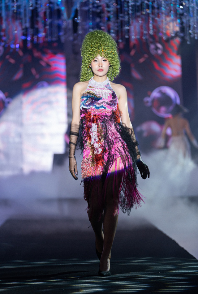 Quảng bá văn hóa du lịch qua thời trang tại Vietnam International Fashion Tour - Ảnh 8.