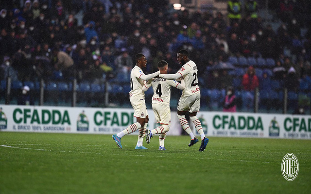 Vòng 30 giải VĐQG Italia Serie A: Inter chia điểm, hụt hơi trước AC Milan và Napoli - Ảnh 3.