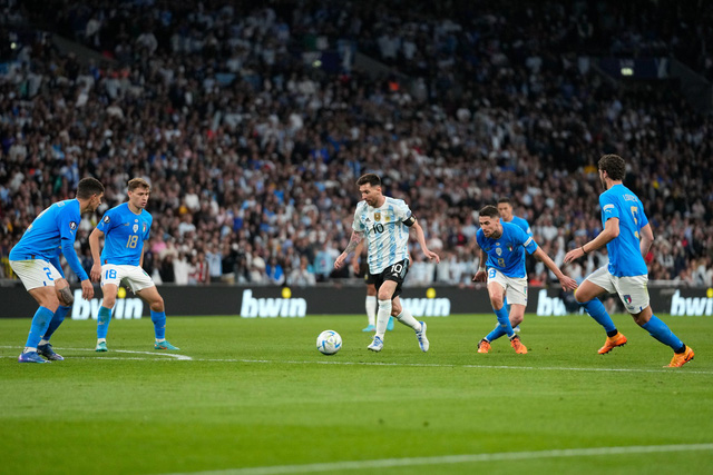 Messi lập cú đúp kiến tạo, Argentina thắng dễ Italia để giành Siêu cúp liên lục địa - Ảnh 1.