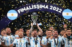 Messi lập cú đúp kiến tạo, Argentina thắng dễ Italia để giành Siêu cúp liên lục địa