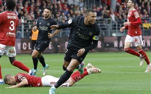 Vòng 10 Ligue I | Mbappe tỏa sáng, PSG thắng kịch tính
