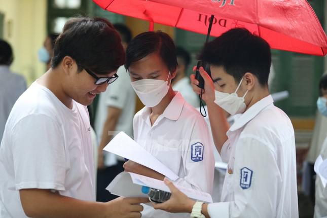 Tuyển sinh đại học 2022: Nhiều ngành &#39;trắng&#39; thí sinh - 1