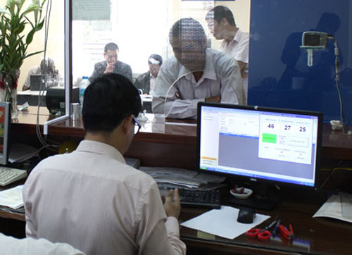 Thêm điểm cấp đổi, cấp lại giấy phép lái xe tại Hà Nội - Ảnh 1.