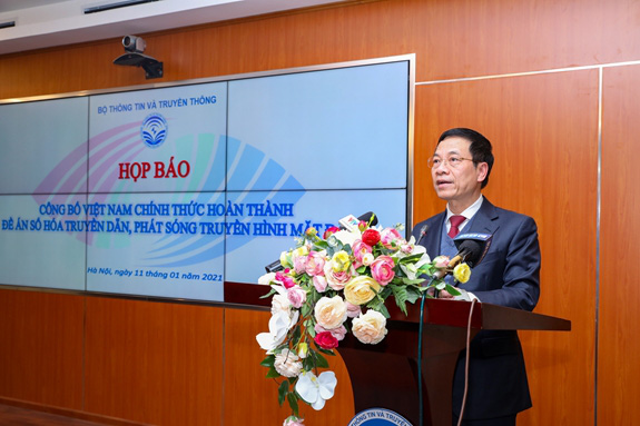 Việt Nam chính thức hoàn thành số hóa truyền hình mặt đất - Ảnh 1.