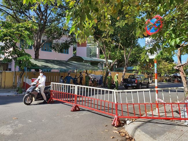 Đà Nẵng tiếp tục cách ly xã hội từ 0h ngày 12/8
