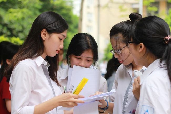 Điểm chuẩn đại học 2022: Xuất hiện một số ngành trên 29 điểm, cao nhất là 29,95