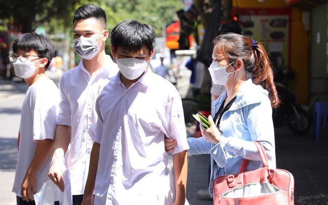 Bộ GD&ĐT yêu cầu không cho học sinh tham gia hoạt động lúc nắng nóng gay gắt
